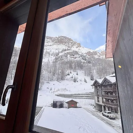 Valsnow 210 In The Centre Of * Val-d'Isere